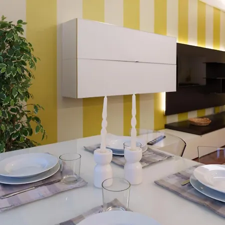 Apartment Access, Private Umbrella & Ac Pescara